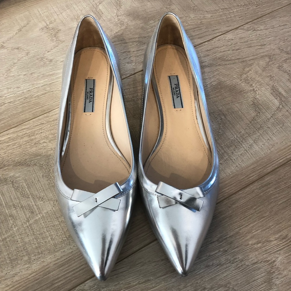 Prada size 39 silver flats